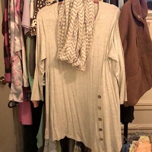 Heathered gray/taupe tunic with separate infinity scarf. New without tags